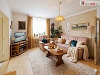 RD s dvěma byty, se zahradou, garáží s dílnou a studnou  - 2