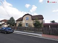 RD s dvěma byty, se zahradou, garáží s dílnou a studnou  - 20