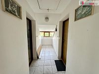 byt 2+1 v ul Kollárova, Ostrov - 14