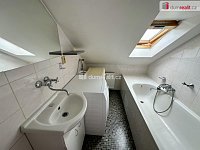 byt 2+1 v ul Kollárova, Ostrov - 5