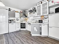 Prodej vícegeneračního rodinného domu v Ostrově, okr. Karlovy Vary - 8