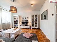 Udržovaný rodinný dům 5+1 se zahradou v Javorové ulici v Chebu - 2