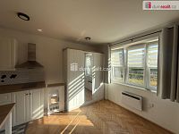 Pronájem bytu 2+kk, 38 m2, 5. května, Povrly