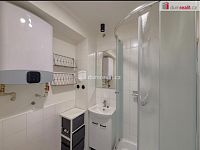 Pronájem bytu 2+kk, 38 m2, 5. května, Povrly - 5