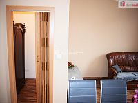 Byt 2kk Chebská ul. Karlovy Vary - komora v předsíni