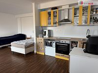 Pronájem bytu 1+kk, s vlastním parkovacím stáním, Bohatice - 2