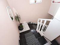 Krásný prostorný byt 3+1/B v prvním patře menšího bytového domu na Zádubu u Mariánských Lázních - 13