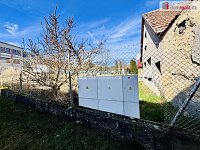 Prodej domu se stodolou a garážemi k rekonstrukci - 22