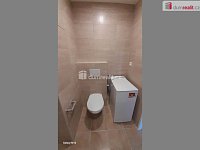 Pronájem 2kk 43m2 P8 Kobylisy panel po rekonstrukci lodžie 6m2 částečnš zařízeno - 5