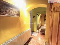 RD 5+1 (dvě bytové jednotky), pozemek 1 698m2, Litvínov - 9