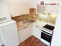 Světlý byt 1+kk s balkonem, 36,2 m2 + 5,1 m2 balkon, 2.p, OV, Praha 9 - Čakovice - 5