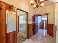 Prodej staršího RD s velkou zahradou, Dobrovíz - 19