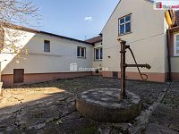 Prodej staršího RD s velkou zahradou, Dobrovíz - 5