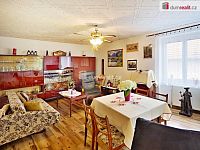 RD 5+1 s garáží, bazénem, studnou a zahradou - 2