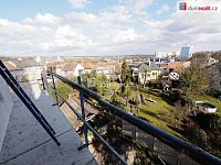 Byt 3+kk, 66 m2 s balkonem a parkovacím místem - 9