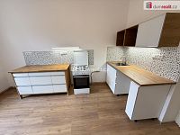 Pronájem bytu 2+1 78 m2 P5 Smíchov nezařízený po rekonstrukci cihla - 4