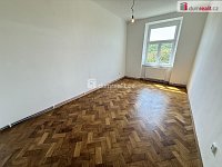 Pronájem bytu 2+1 78 m2 P5 Smíchov nezařízený po rekonstrukci cihla - 7