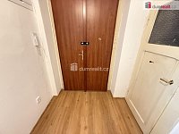 Pronájem bytu 2+1 78 m2 P5 Smíchov nezařízený po rekonstrukci cihla - 8