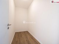 K pronájmu, NOVÝ moderní byt 2+kk se šatnou, terasou a garážovým stáním, ul. K Šindlovým Dvorům č.p. 2936/2, České Budějovice - 12