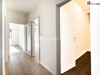 K pronájmu, NOVÝ moderní byt 2+kk se šatnou, terasou a garážovým stáním, ul. K Šindlovým Dvorům č.p. 2936/2, České Budějovice - 3