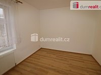 Pronájem bytu 2+1 v Jáchymově - 5