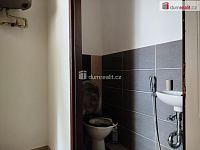 Pronájem bytu 1+1 v Karlových Varech, Javorová - 11