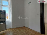 Pronájem bytu 1+1 v Karlových Varech, Javorová - 5