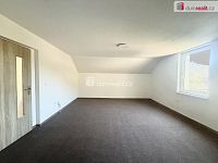 Moderní byt v Děčíně 2+1 s výhodami zahrady a parkování - 5