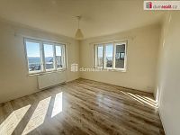 Pronájem bytu 2+1 60 m2 P5 Radotín po rekonstrukci neprůchozí cihla zahrada