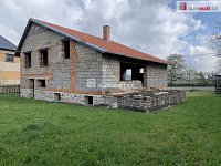 Prodej stavebních pozemků o výměře 4.038 m2 s rozestavěným RD o zast.pl. 174 m2 v obci Buková u Příbramě - 13