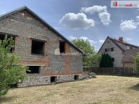 Prodej stavebních pozemků o výměře 4.038 m2 s rozestavěným RD o zast.pl. 174 m2 v obci Buková u Příbramě - 13