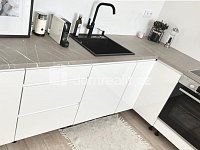 Pronájem bytu 2+1 v Roudnici nad Labem  - 2