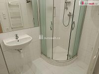 Velmi hezký byt 1+kk po rekonstrukci, Praha 10-Strašnice - 9