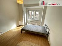 Pronájem bytu 1+kk 25 m2 P5 Smíchov zařízený po rekonstrukci - 2