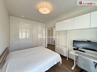 Pronájem bytu 2+kk 46 m2 P5 po rekonstrukci výtah cihla zařízený - 11