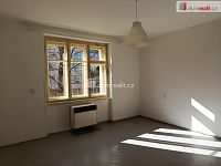 Velmi pěkný byt 1+kk po rekonstrukci, Praha 10 - Strašnice