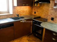 Prodej čtyřpodlažního, samostatně stojícího, podsklepeného domu o velikosti 6+1, 303m2 v Hodoníně. - 12