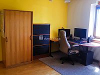 Prodej čtyřpodlažního, samostatně stojícího, podsklepeného domu o velikosti 6+1, 303m2 v Hodoníně. - 24