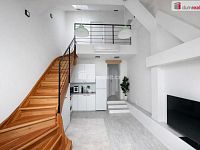 Pronájem mezonetového bytu 2kk, 43 m2, Radlická 54, Praha 5 - 3