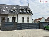 Pronájem prostorného bytu 3+kk se zahradou a balkonem, 98 m², Velké Přílepy - 21