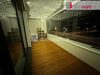 Pronájem bytu 2+kk/L 50m2 klimatizace Soukalova P-12 - 20