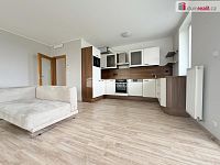 Prodej exkluzivního bytu o dispozici 2kk, výměře 66 m2, součástí garážové stání, Praha 5 - Barandov - 6