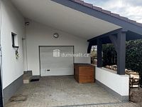 Pronájem garážového stání pod uzamčením, Jesenice - Mladíkov - 2