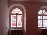 Krásný prostorný byt 3+1 v Dlouhé ulici v Chebu