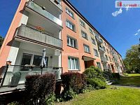 Krásný prostorný byt 4+1 po kompletní rekonstrukci v přízemí panelového domu v Mariánských Lázních - 10