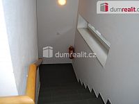 Pronájem luxusního bytu 2+kk s balkonem, 63,8 m², garážové stání, sklep – Praha 9, Prosek - 14