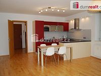 Pronájem luxusního bytu 2+kk s balkonem, 63,8 m², garážové stání, sklep – Praha 9, Prosek - 2