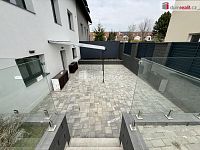 Pronájem prostorného bytu 4+kk se zahradou a terasou, 99 m², Velké Přílepy - 12