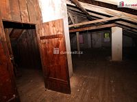 Objekt se třemi byty, garáží a nebytovým prostorem vhodný ke komerčnímu využití - 19