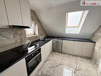 Pronájem prostorného bytu 2+1 se zahradou, 52 m², Velké Přílepy